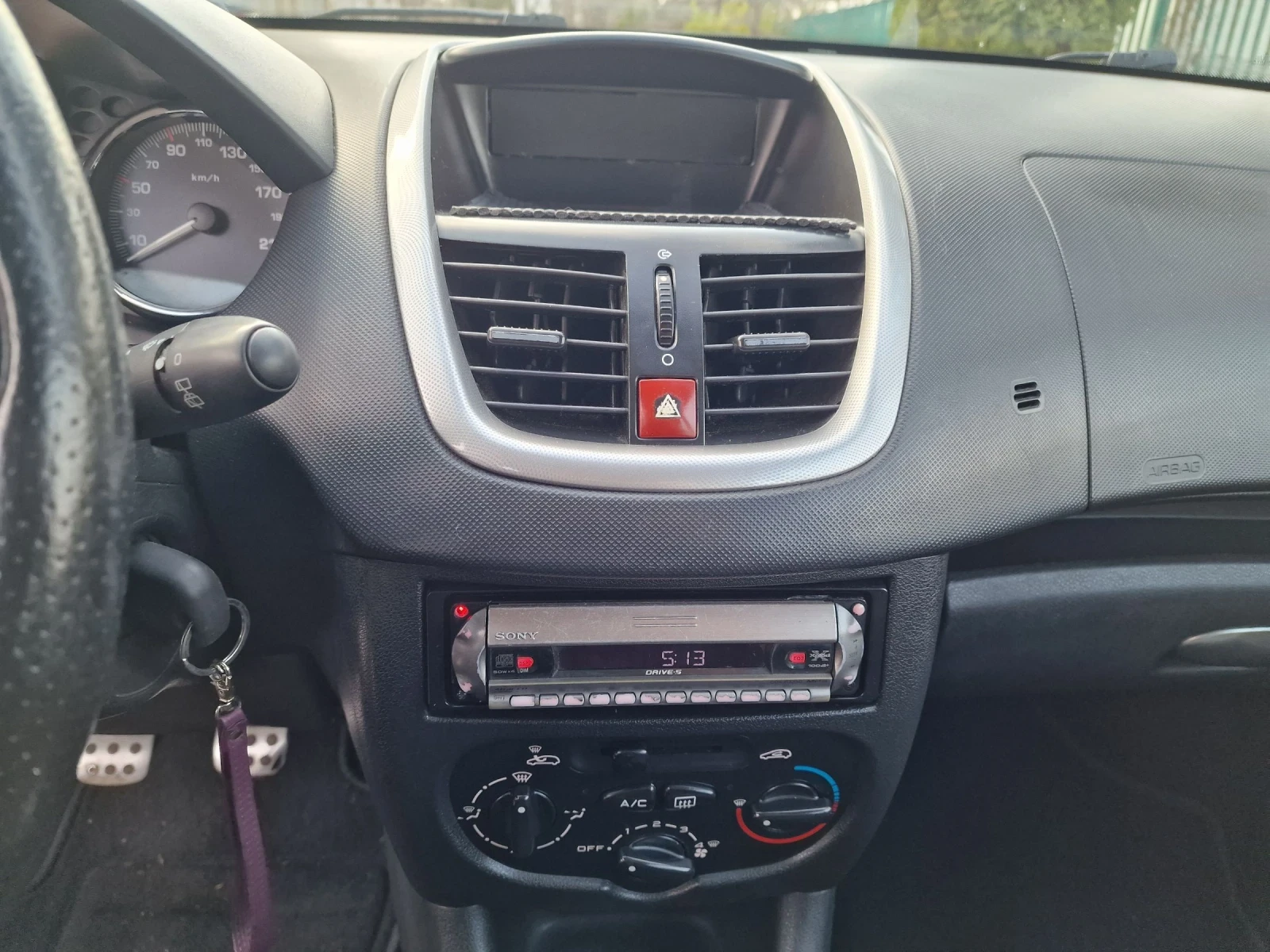 Peugeot 206 + 1.1i, снимка 13 - Автомобили и джипове - 54045591