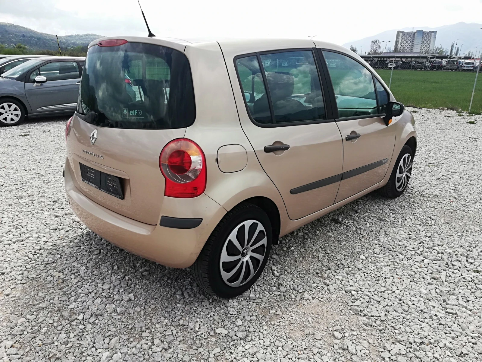 Renault Modus 1.2i klima italia, снимка 6 - Автомобили и джипове - 54235520