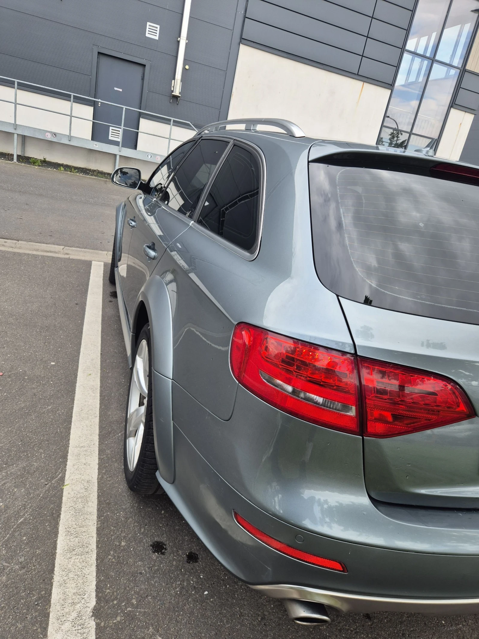 Audi A4 Allroad 3.0TDi, 4x4 Quattro, Bang&Olufsen, Xenon , снимка 6 - Автомобили и джипове - 54557618
