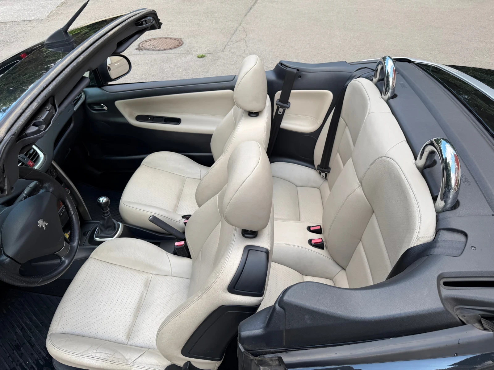 Peugeot 207 CC 1.6 Turbo, 132000 KM УНИКАТ!, снимка 12 - Автомобили и джипове - 55284261