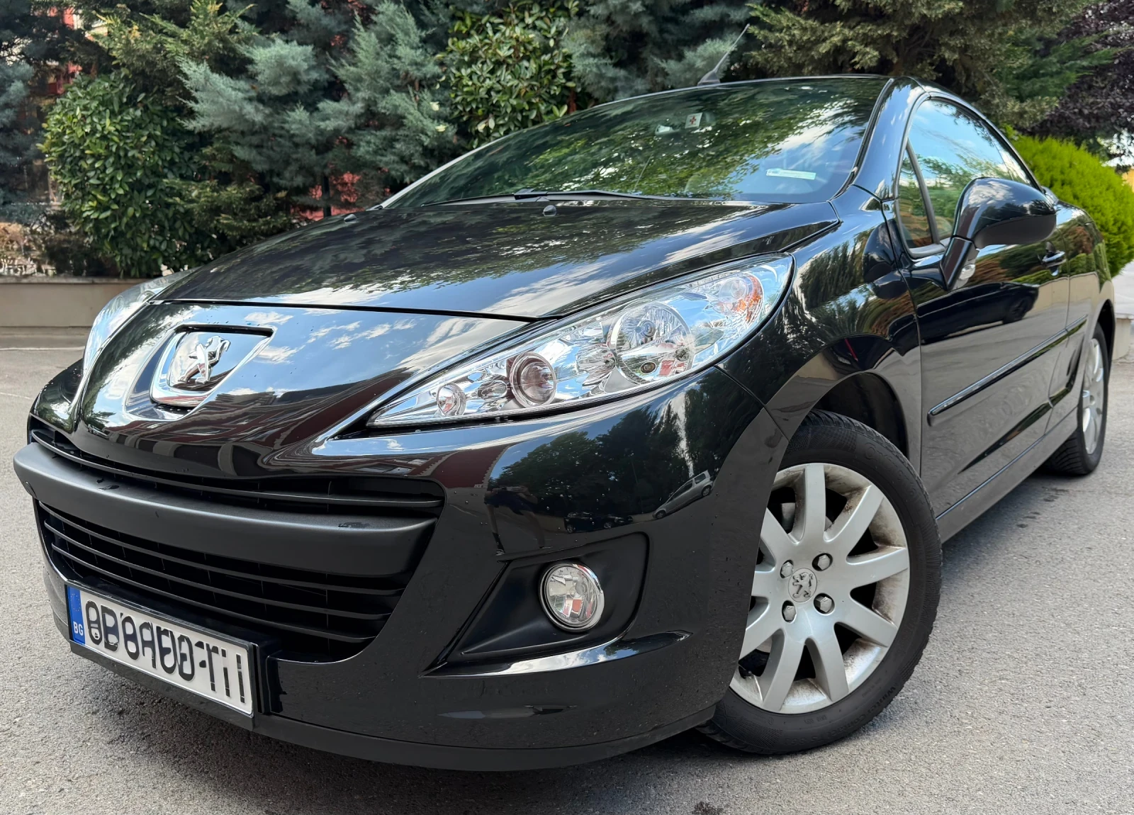 Peugeot 207 CC 1.6 Turbo, 132000 KM УНИКАТ!, снимка 3 - Автомобили и джипове - 55284261