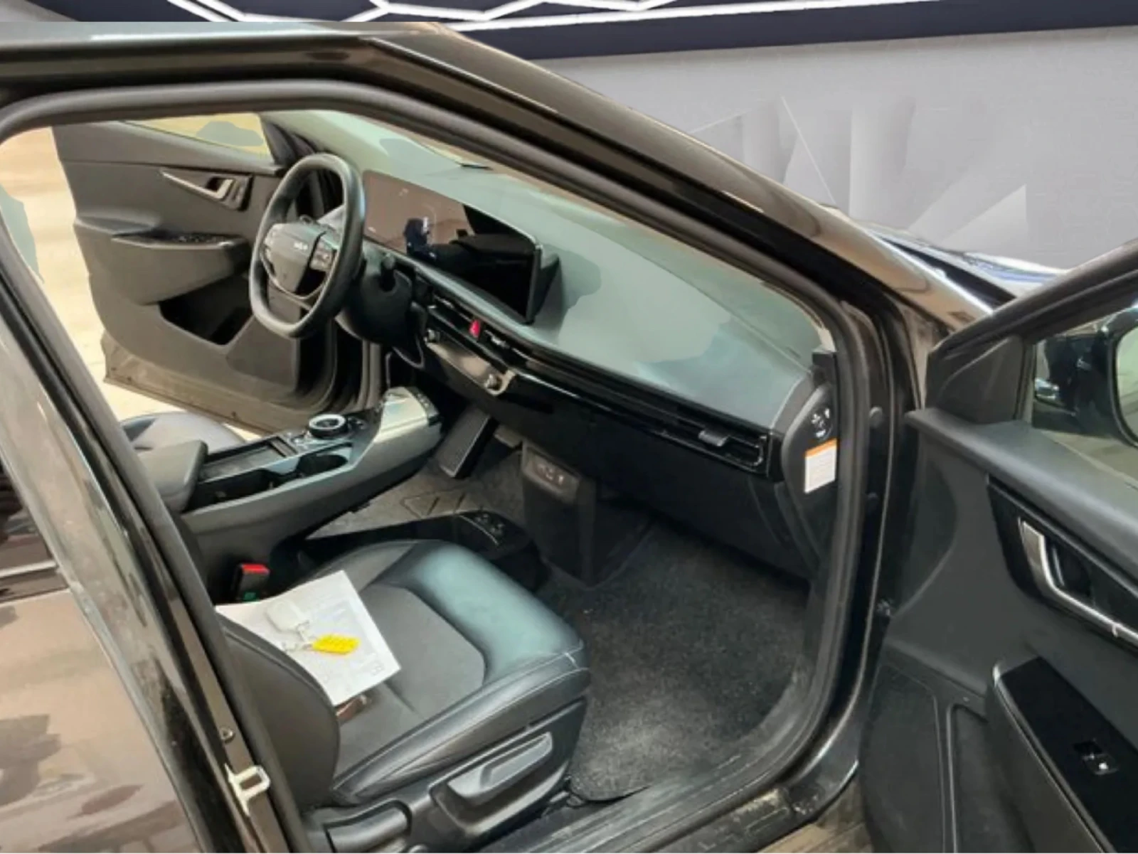 Kia EV6 FACELIFT 84KWH RWD 229КС. SOH - 100% ГАРАНЦИЯ, снимка 5 - Автомобили и джипове - 55430114