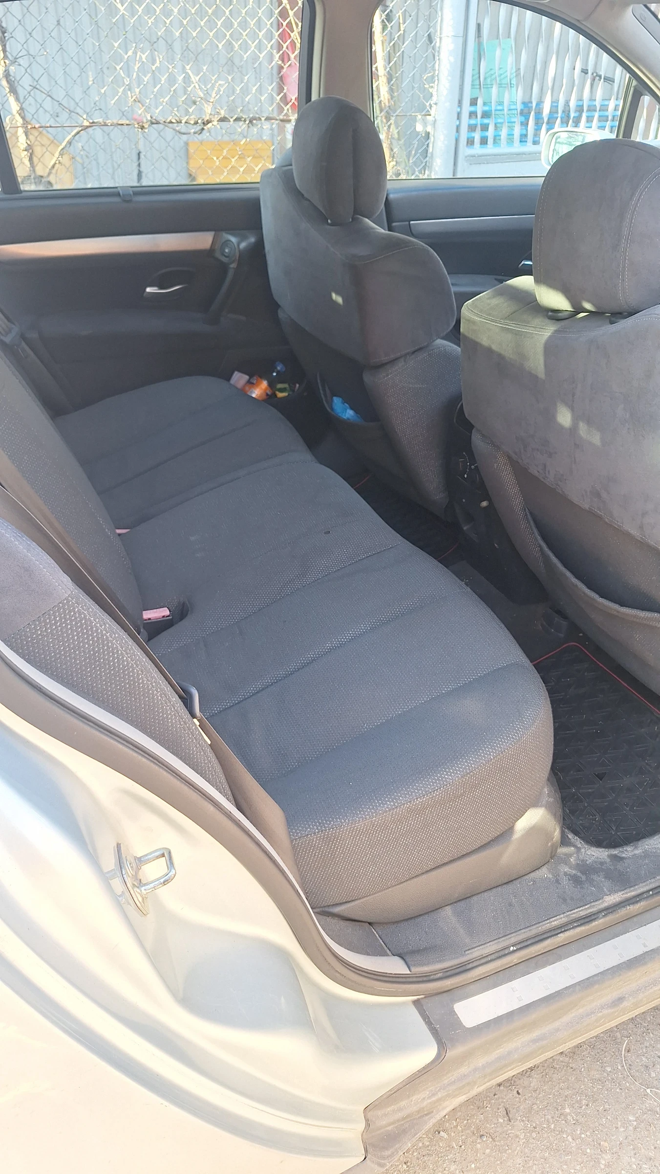 Renault Vel satis 2.2 cdi, снимка 8 - Автомобили и джипове - 55805918