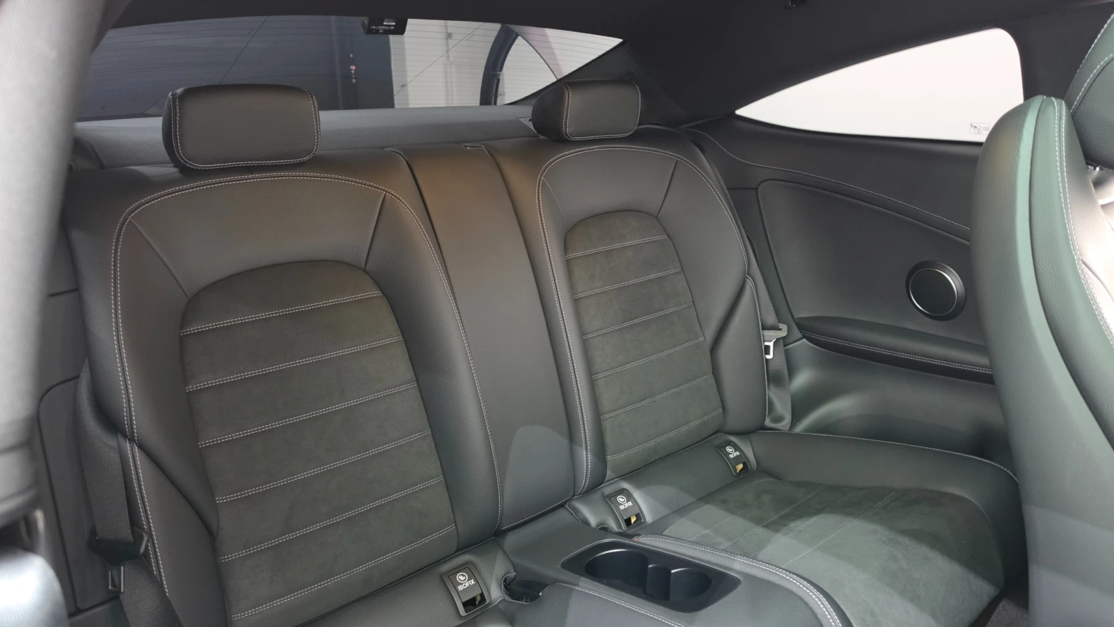 Mercedes-Benz C 200 2.0 Coupe, снимка 9 - Автомобили и джипове - 56119793