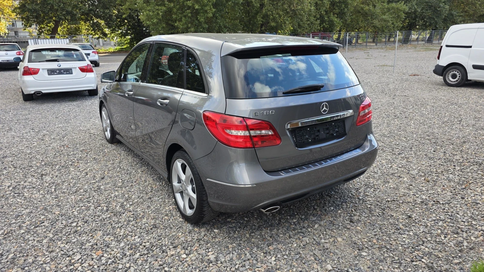 Mercedes-Benz B 180 CDI, снимка 7 - Автомобили и джипове - 56265012