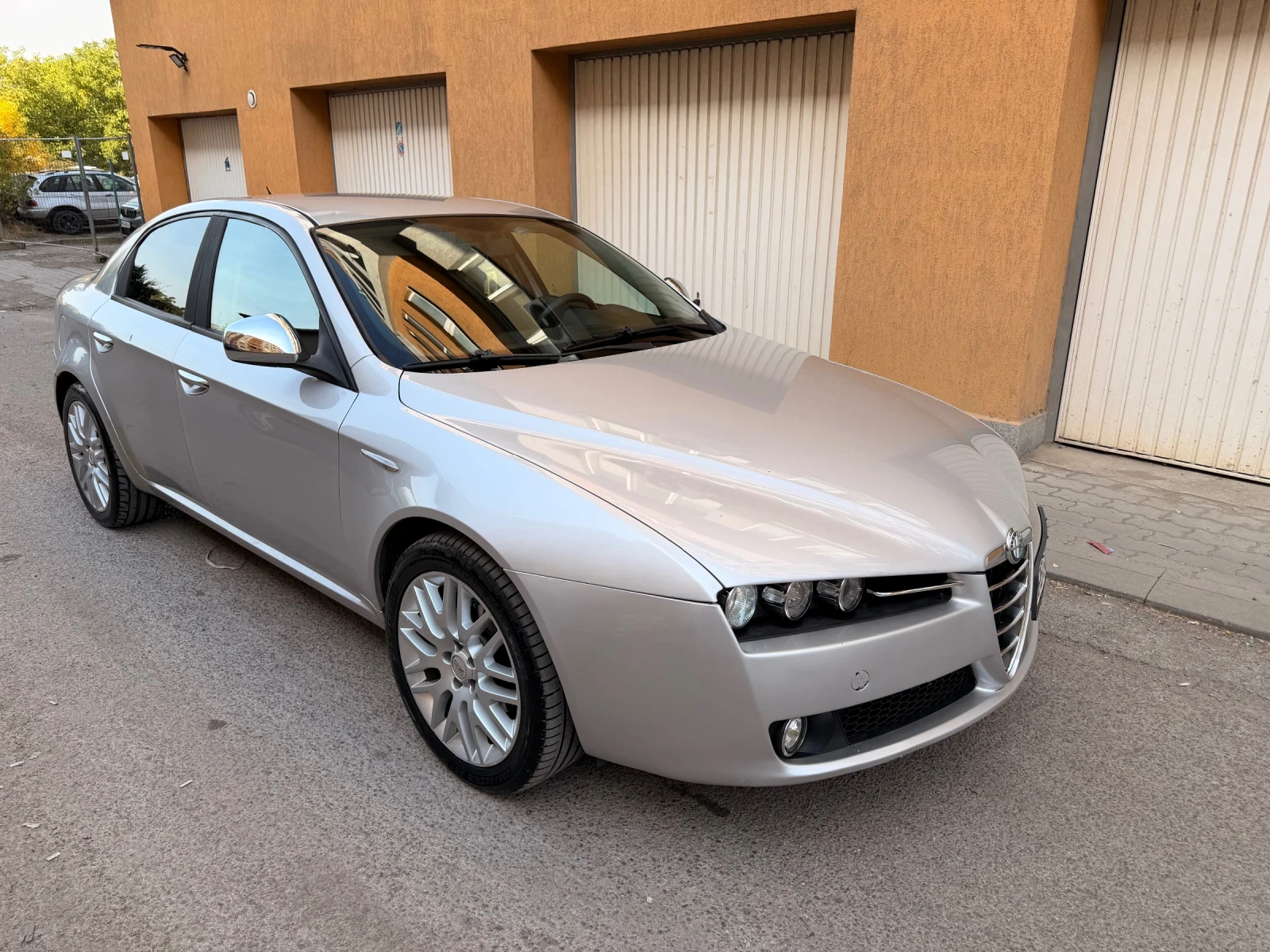 Alfa Romeo 159  Гаражна 