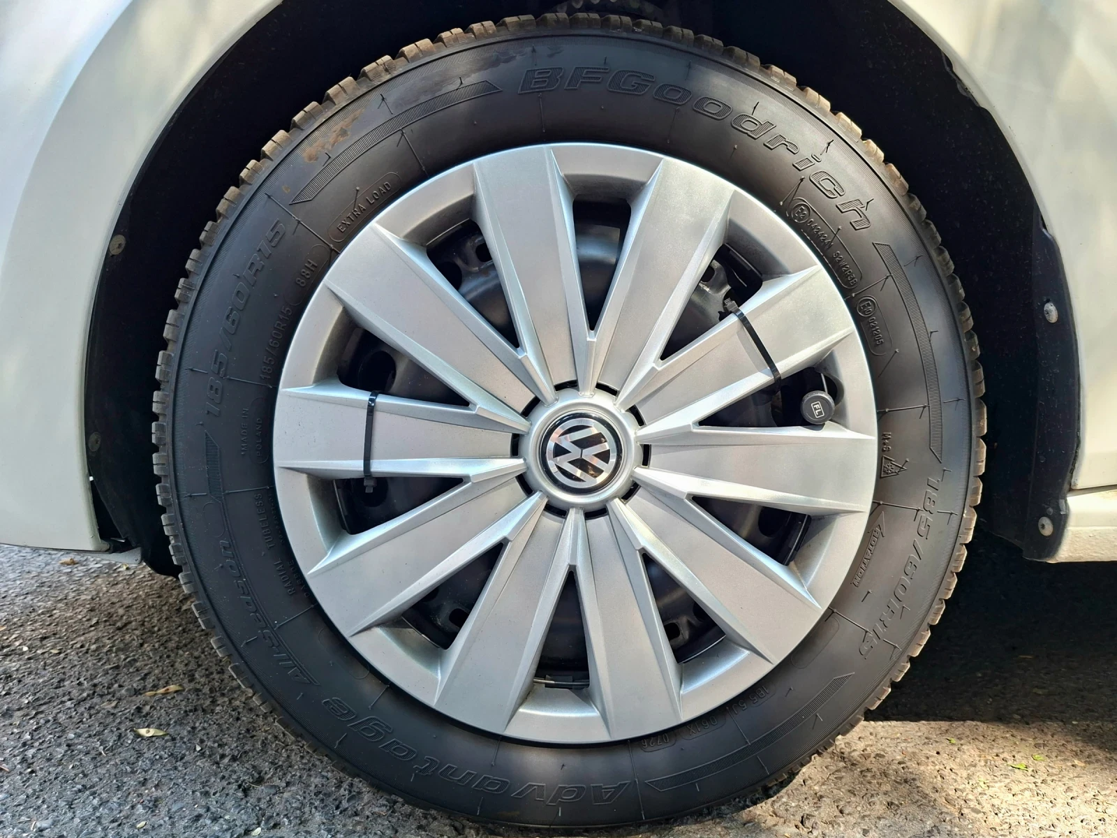 VW Polo 1.2 16v, снимка 11 - Автомобили и джипове - 56449923