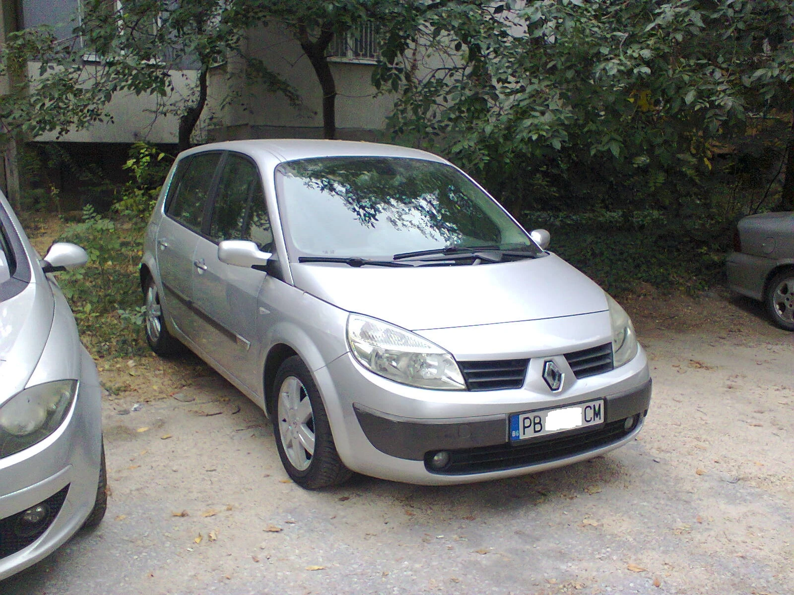 Renault Scenic * KLIMA* , снимка 12 - Автомобили и джипове - 56608113