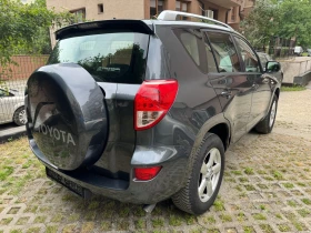 Toyota Rav4 2.2 D-4D 136к.с , снимка 6