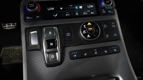 Hyundai Palisade 3.8i Calligraphy AWD* DISTRONIC* 360* ХЕДЪП* МАСАЖ, снимка 11