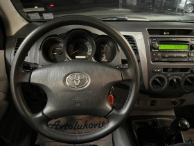 Toyota Hilux 2.5D , снимка 8