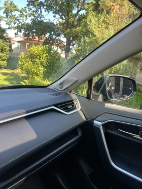 Toyota Rav4 2.5 HYBRID EXECUTIVE | Mobile.bg    17