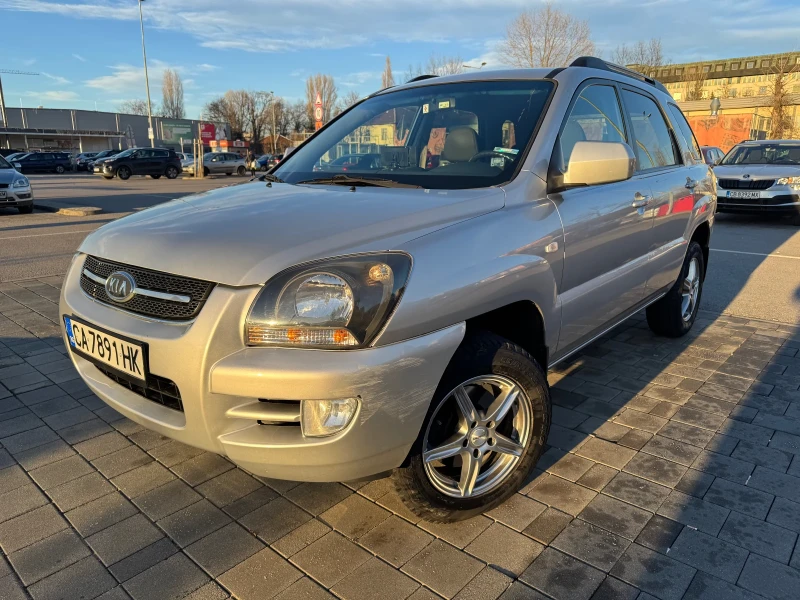 Kia Sportage, снимка 17 - Автомобили и джипове - 48382692