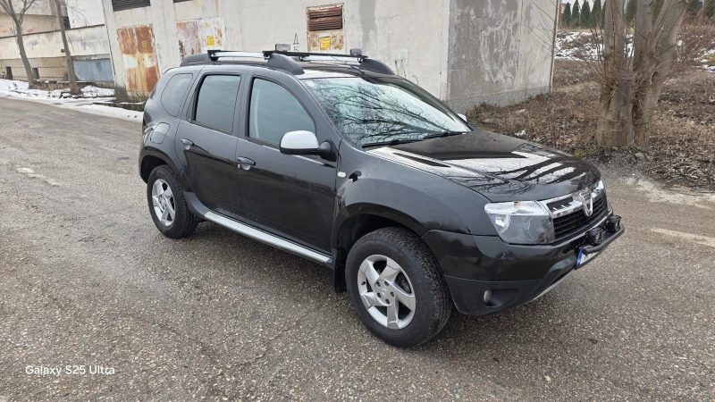 Dacia Duster 1.5d 4x4, снимка 11 - Автомобили и джипове - 49564232