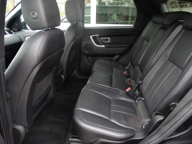 Land Rover Discovery Sport LED* NAVI* AVTOMATIK* , снимка 9 - Автомобили и джипове - 52293600