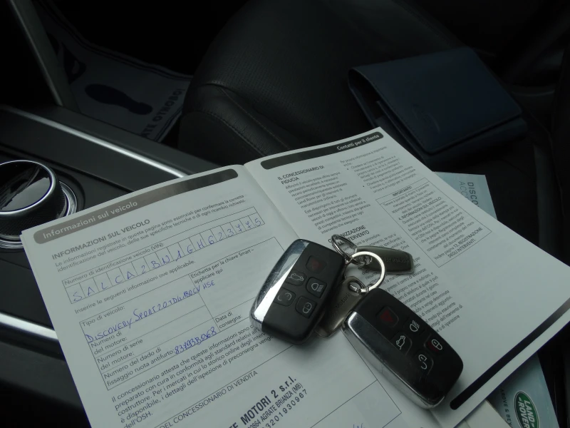 Land Rover Discovery Sport LED* NAVI* AVTOMATIK* , снимка 16 - Автомобили и джипове - 52293600