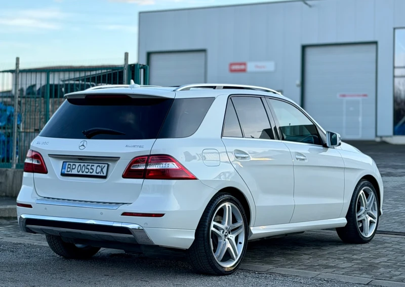 Mercedes-Benz ML 350 * AMG* EDITION* DESIGNO* LED* , снимка 3 - Автомобили и джипове - 53112532