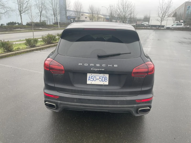Porsche Cayenne * AWD 4dr * CARFAX * ЦЕНА ДО БГ, снимка 4 - Автомобили и джипове - 53125046