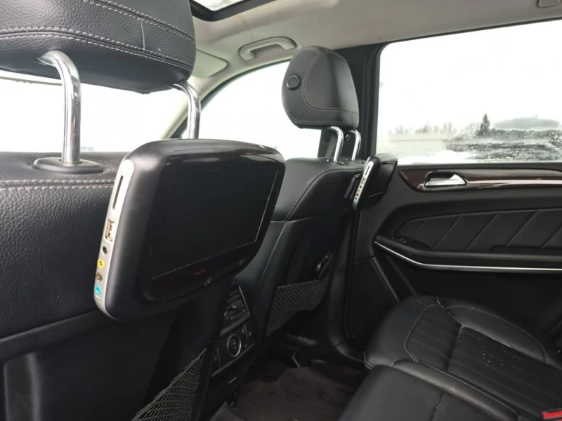 Mercedes-Benz GL 350  BLUETEC | HEATED SEATS | CARFAX, снимка 9 - Автомобили и джипове - 53432537