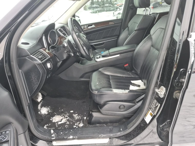 Mercedes-Benz GL 350  BLUETEC | HEATED SEATS | CARFAX, снимка 6 - Автомобили и джипове - 53432537