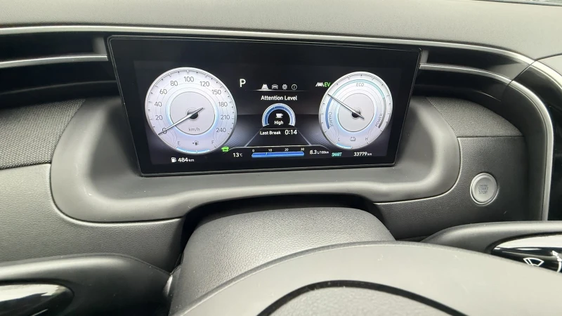 Hyundai Tucson, снимка 10 - Автомобили и джипове - 53575853