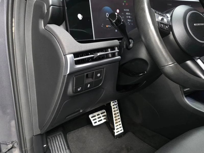 Hyundai Tucson Gasoline 1.6 Turbo 4WD| 177к.с., снимка 13 - Автомобили и джипове - 55950163