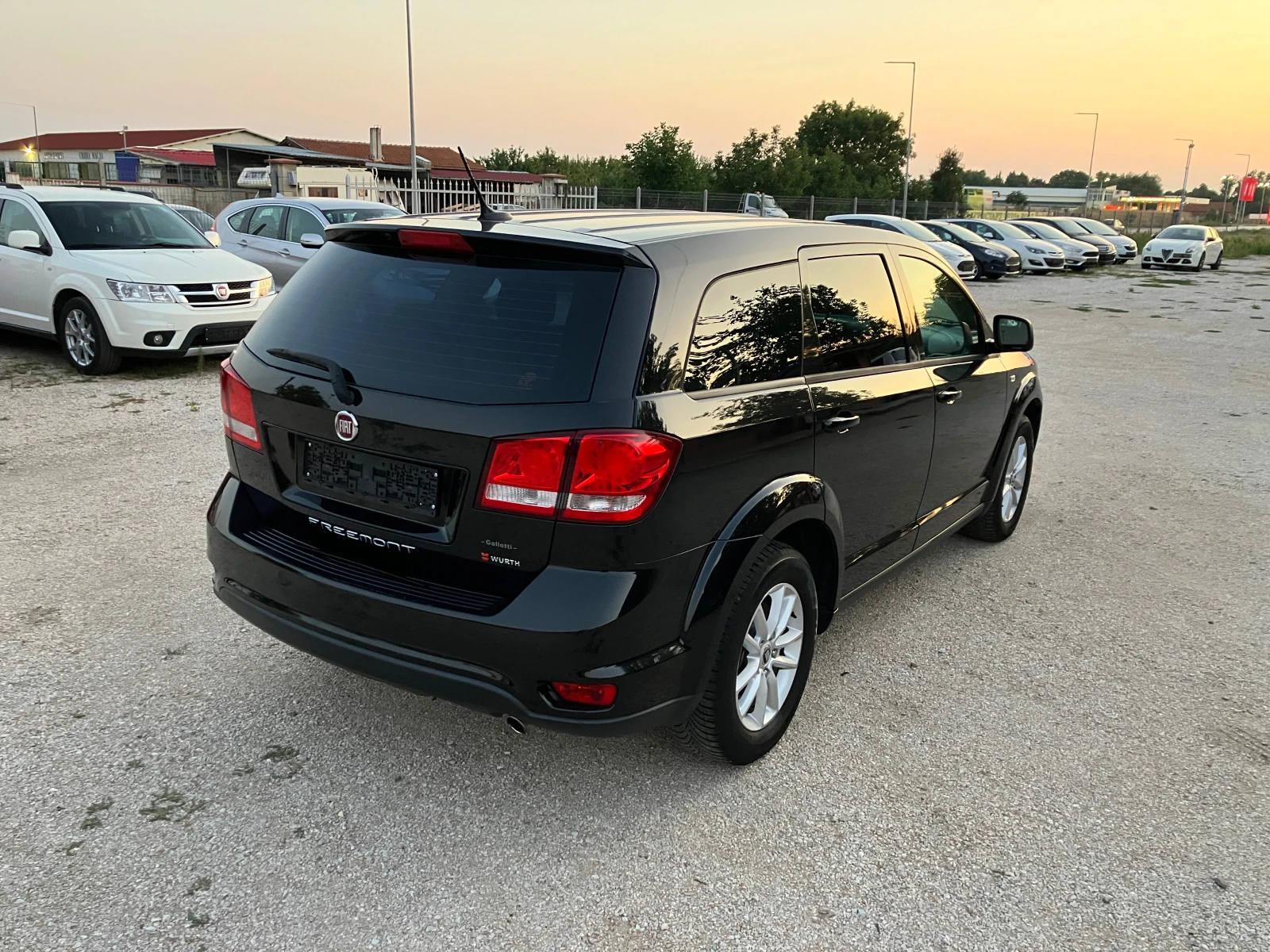 Fiat Freemont 2.0 M-jet - изображение 7