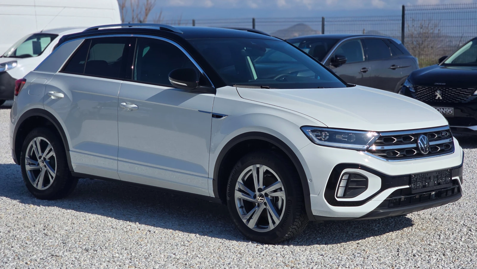 VW T-Roc 1.5i * R-Line* * �����������*  | Mobile.bg � ����������� 3