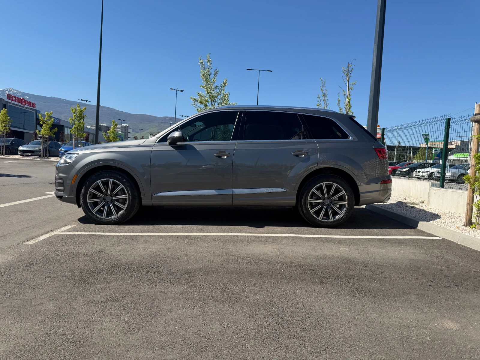 Audi Q7 3.0 TFSI, снимка 8 - Автомобили и джипове - 54333867