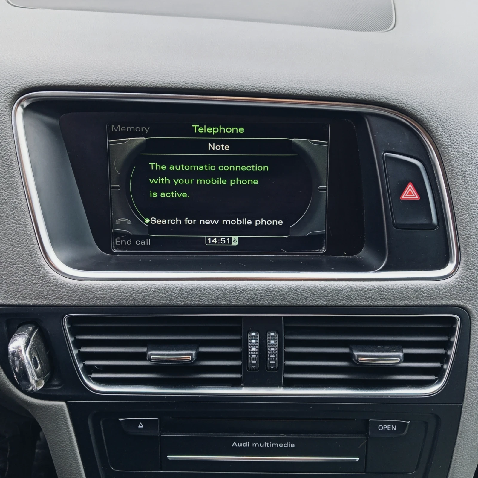 Audi Q5 3.0 TDI Milano Leather | Real KM | Lava Grey Color, снимка 15 - Автомобили и джипове - 54337134