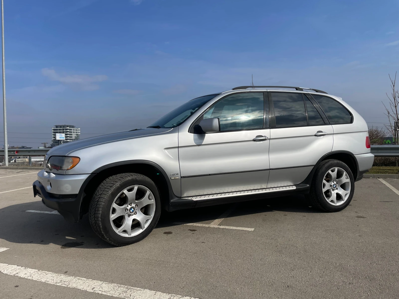BMW X5  3, 0i Газ Пружини Теглич Нови летни гуми + зимни , снимка 5 - Автомобили и джипове - 54415164