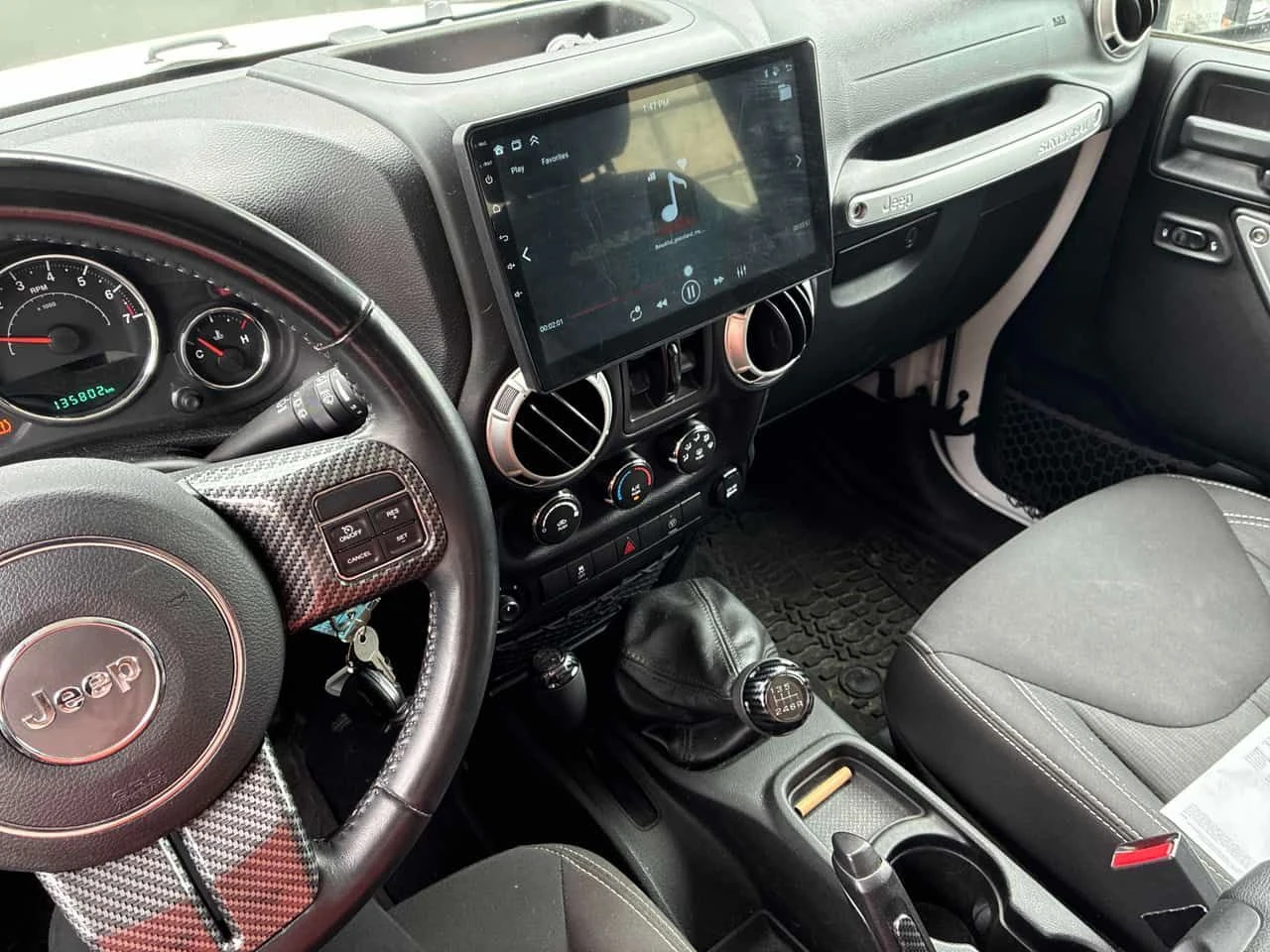Jeep Wrangler * Sahara * 2 КЛЮЧА* PANO* KEYLESS* , снимка 9 - Автомобили и джипове - 54480665