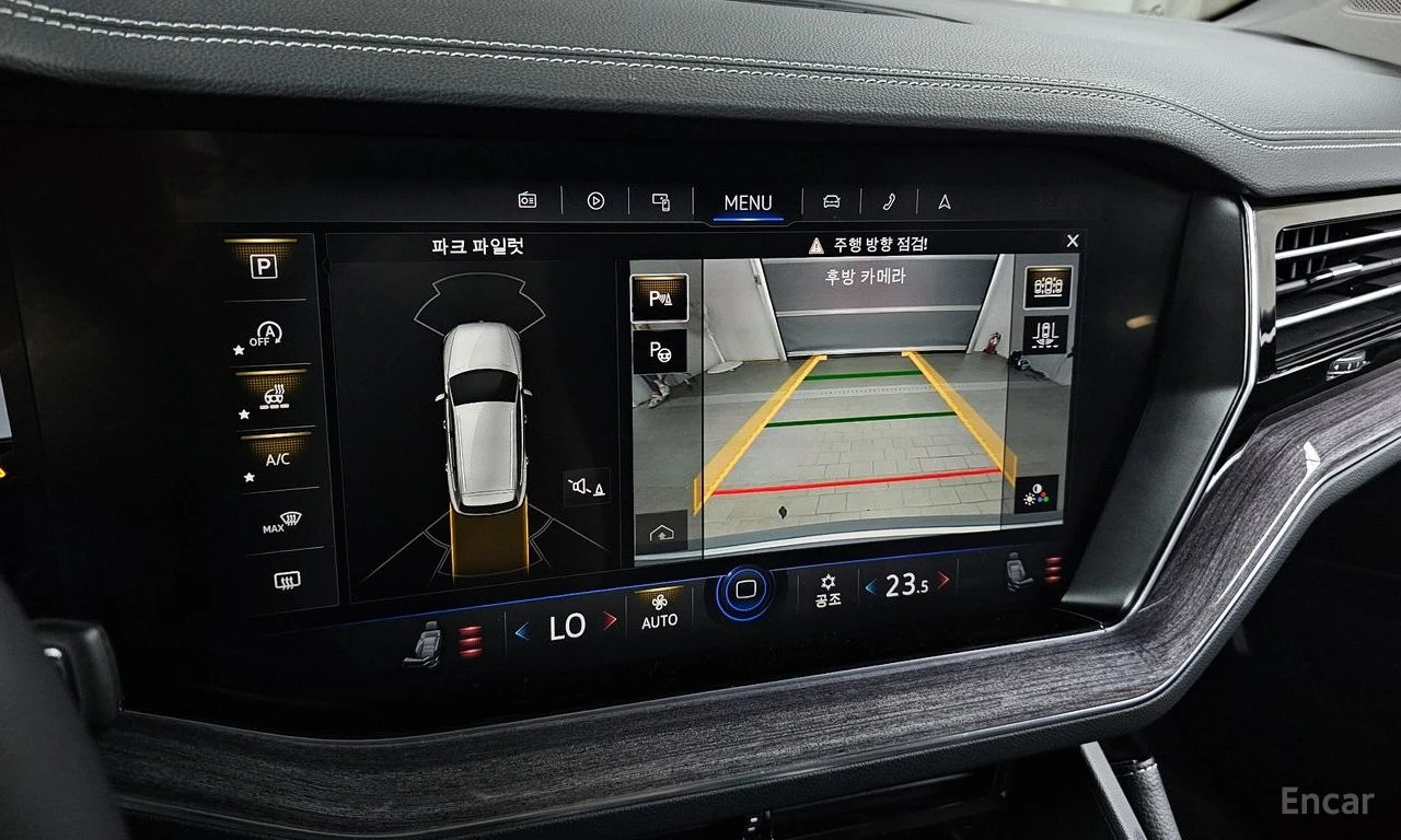 VW Touareg PREMIUM* 3.0* TDI* ОБДУХ* 360* КАМЕРИ* ПОДГРЕВ* , снимка 13 - Автомобили и джипове - 54619170