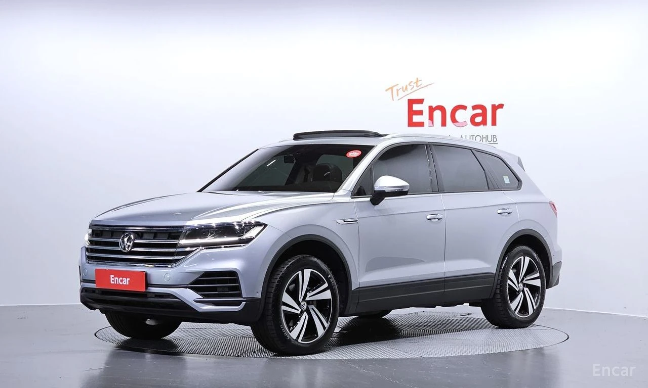 VW Touareg PREMIUM* 3.0* TDI* ОБДУХ* 360* КАМЕРИ* ПОДГРЕВ* 