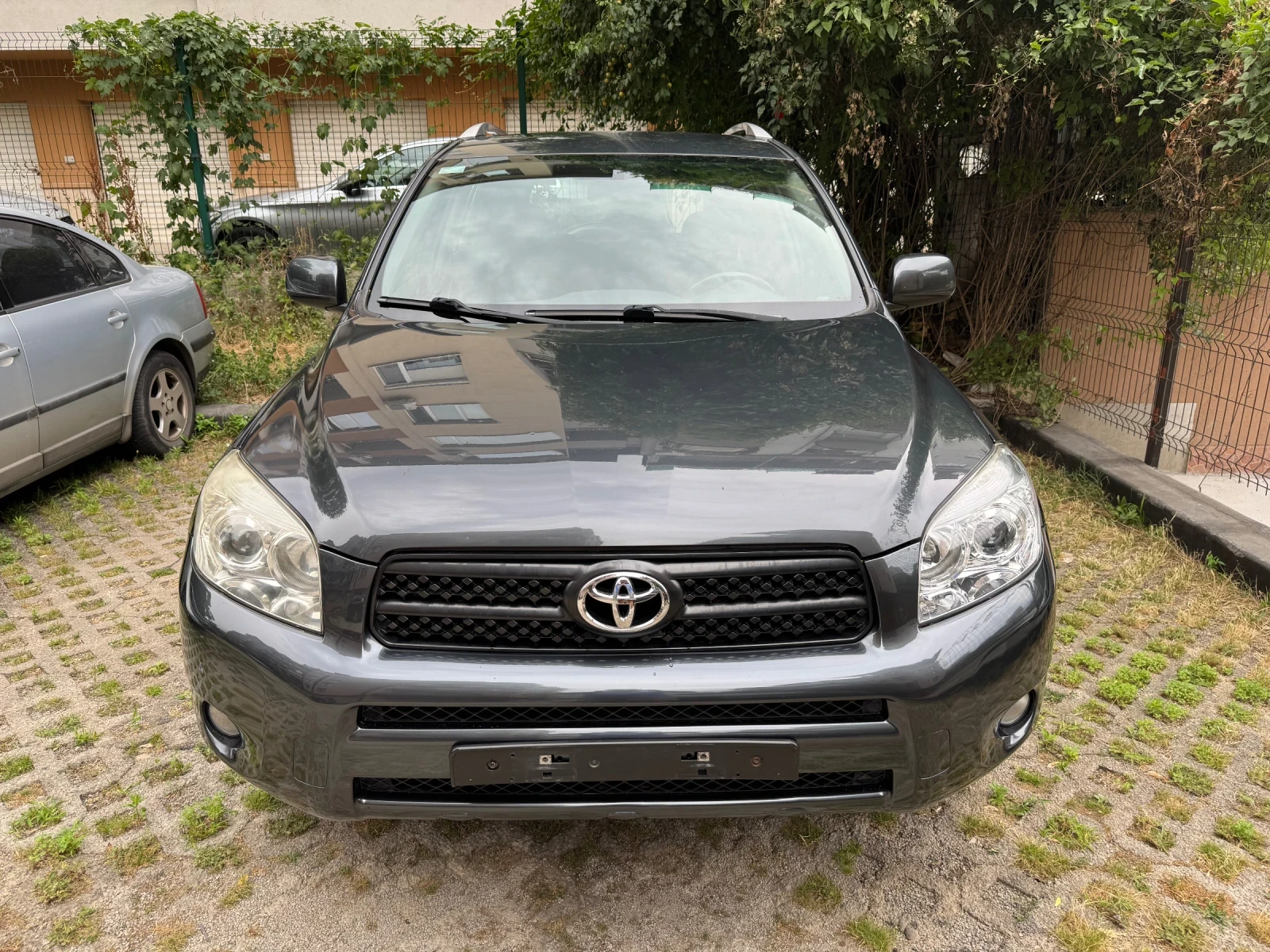 Toyota Rav4 2.2 D-4D 136к.с , снимка 2 - Автомобили и джипове - 55224538