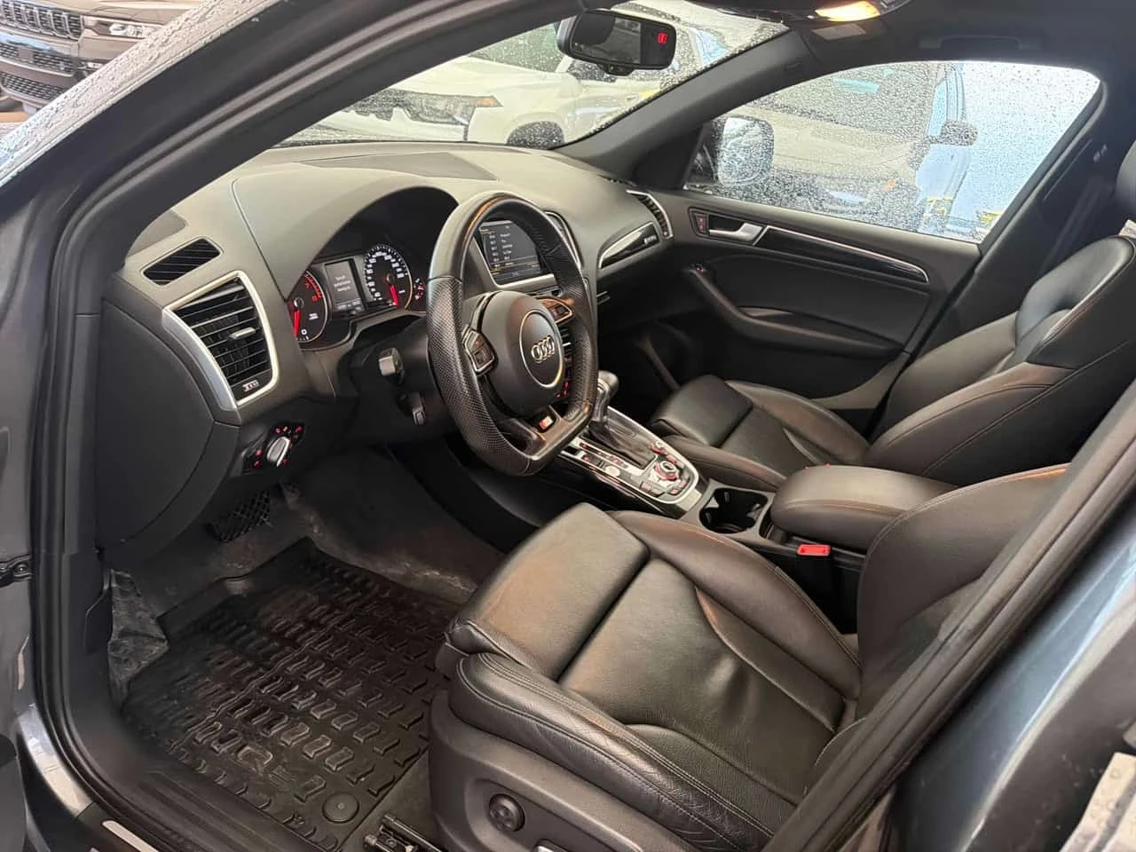 Audi Q5 * 2.0T Technik * CARFAX * АВТОКРЕДИТ* , снимка 5 - Автомобили и джипове - 56274287