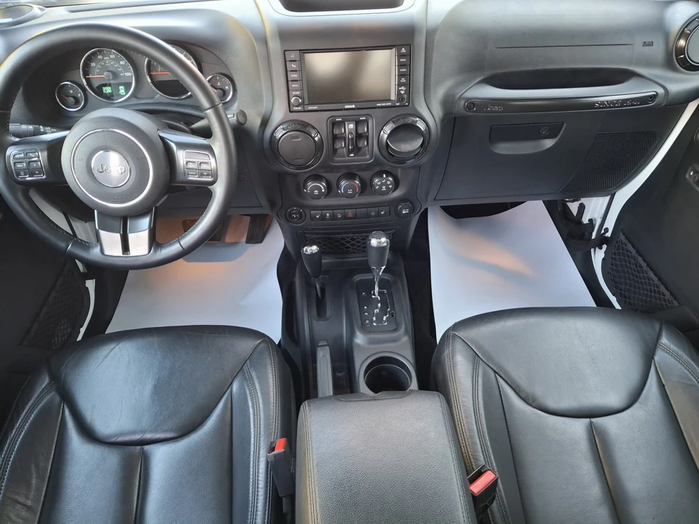 Jeep Wrangler Sahara JK 3.6 V6 4x4, снимка 12 - Автомобили и джипове - 56310941