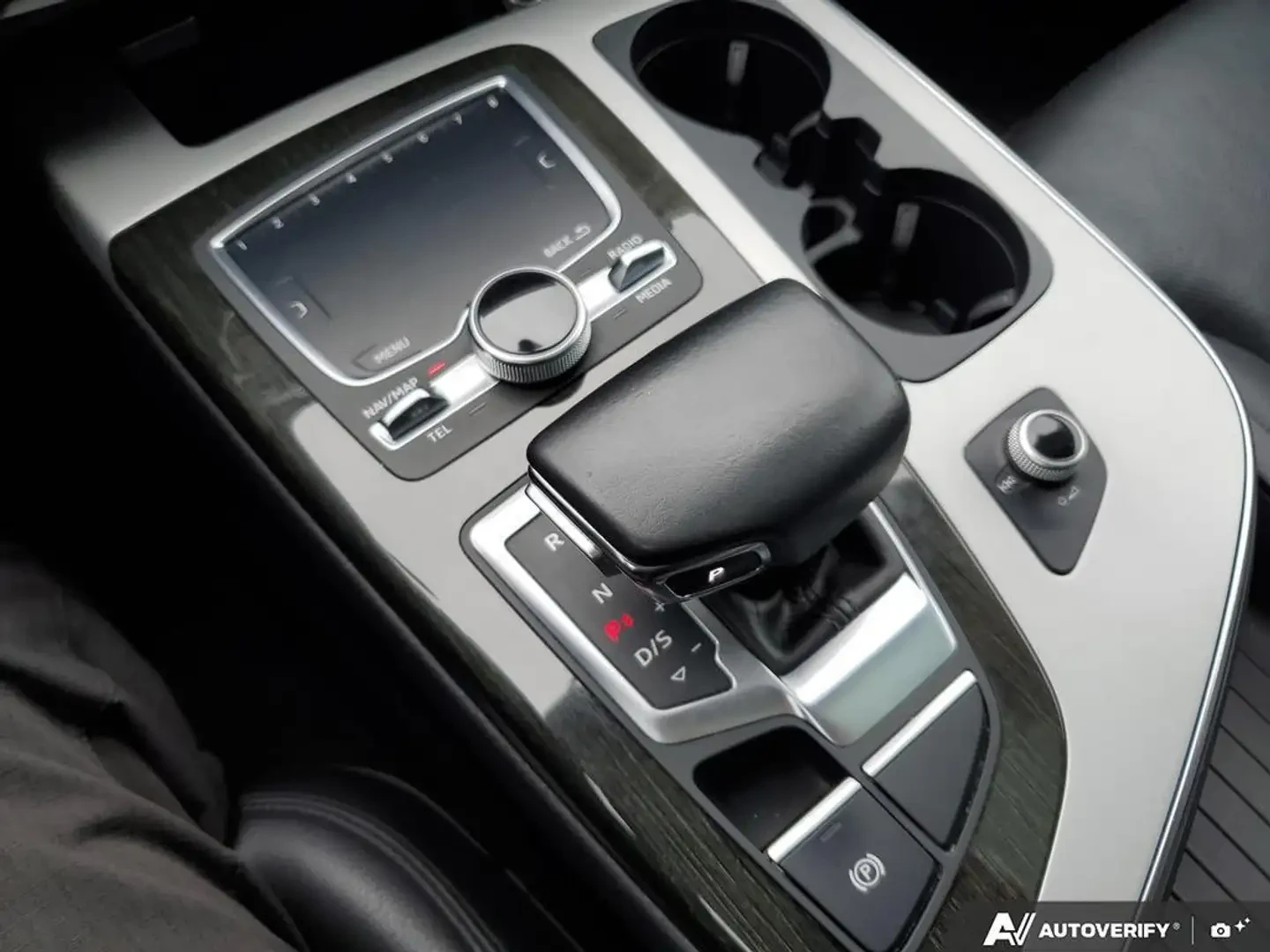 Audi Q7 2.0 TFSI Progressiv| PANO| �����| 360  | Mobile.bg � ����������� 17