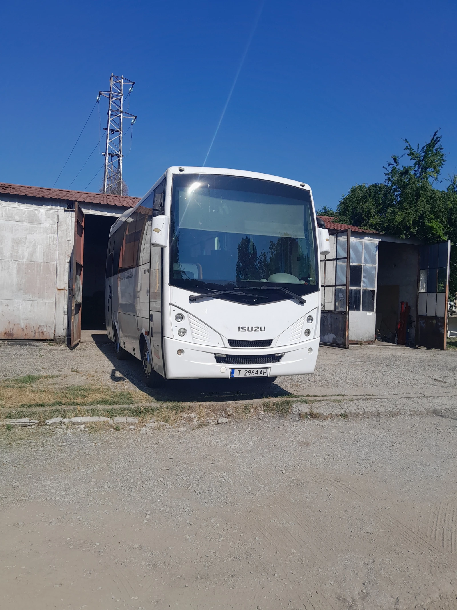 Isuzu Novocitti ������� | Mobile.bg � ����������� 1