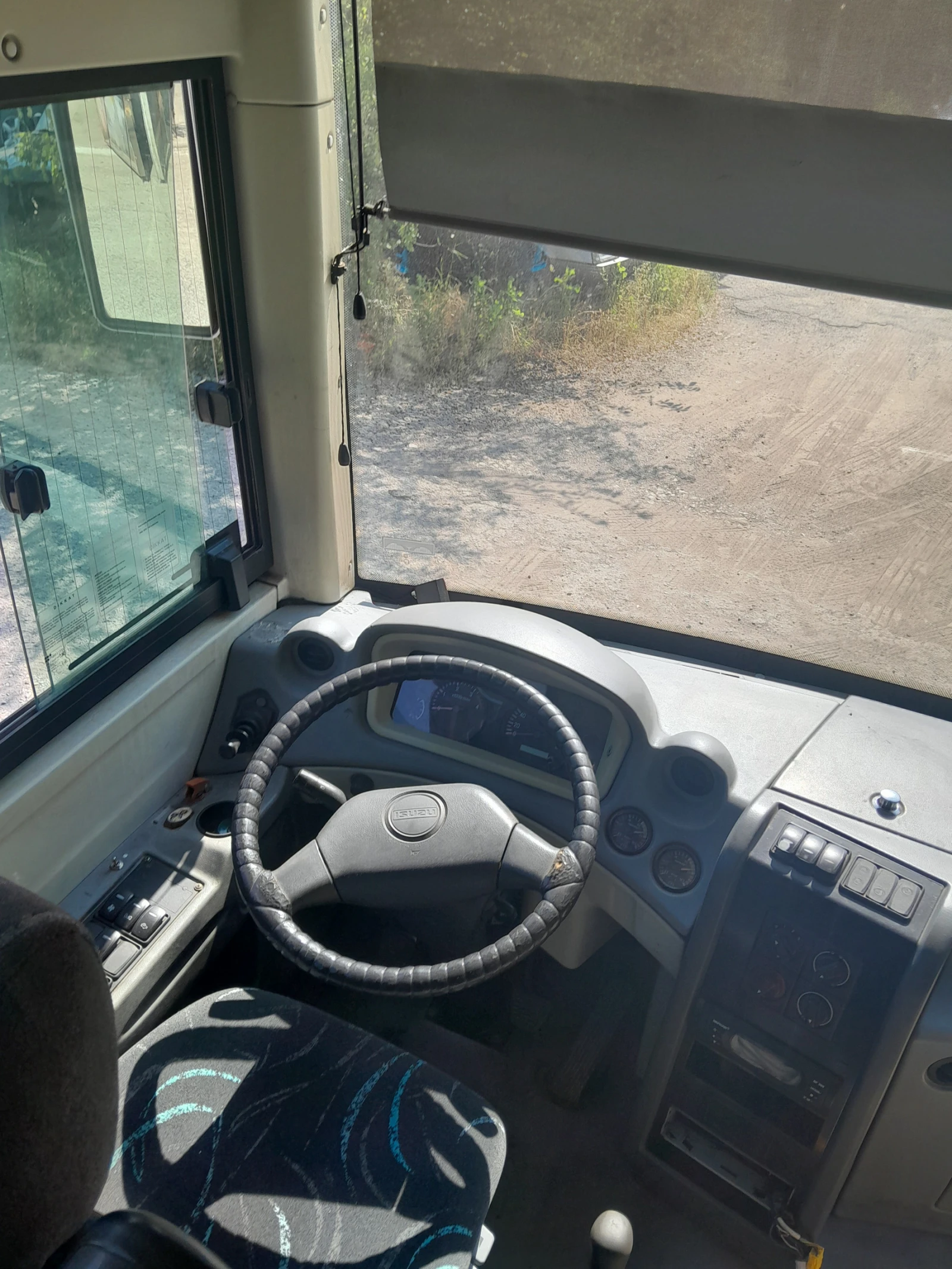 Isuzu Novocitti ������� | Mobile.bg � ����������� 5