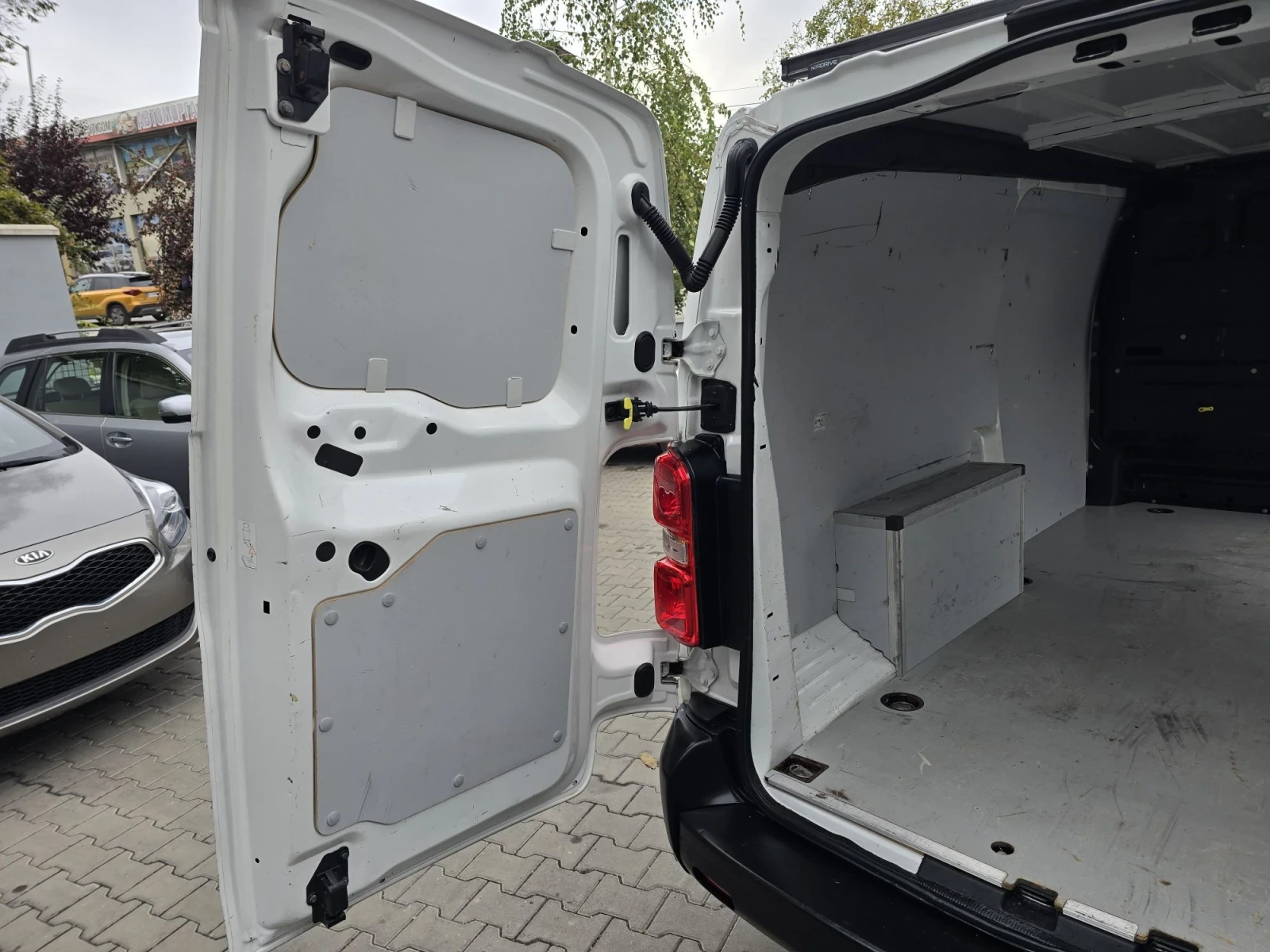 Opel Vivaro 2.0 2020 120000�� ���i | Mobile.bg � ����������� 13