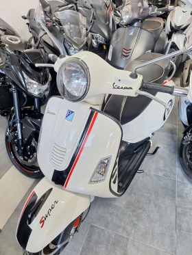 Vespa GTS 300ie Super Sport* ABS/ASR 2 броя, снимка 1