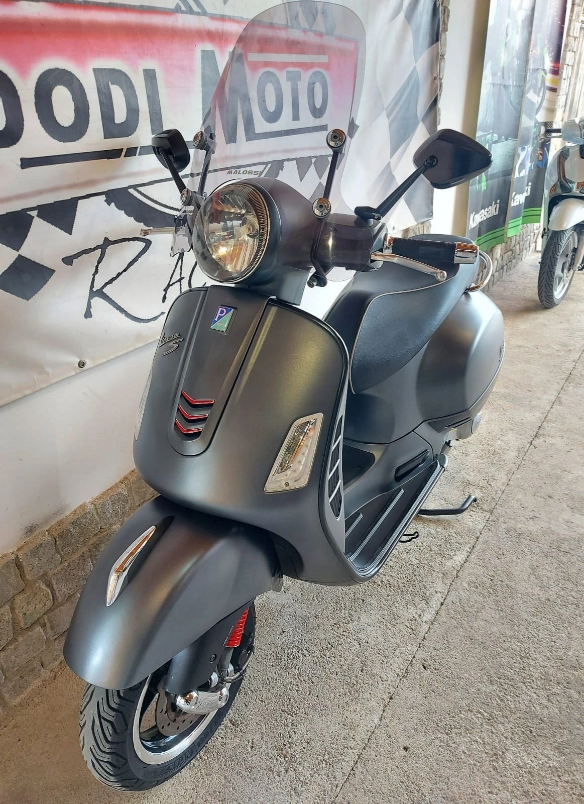 Vespa GTS 300ie Super Sport* * * *  - изображение 3