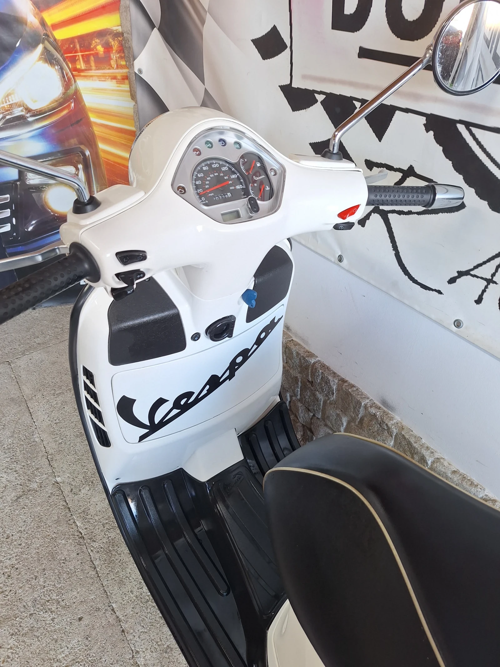 Vespa GTS 300ie GTS SUPER * * *  - изображение 3