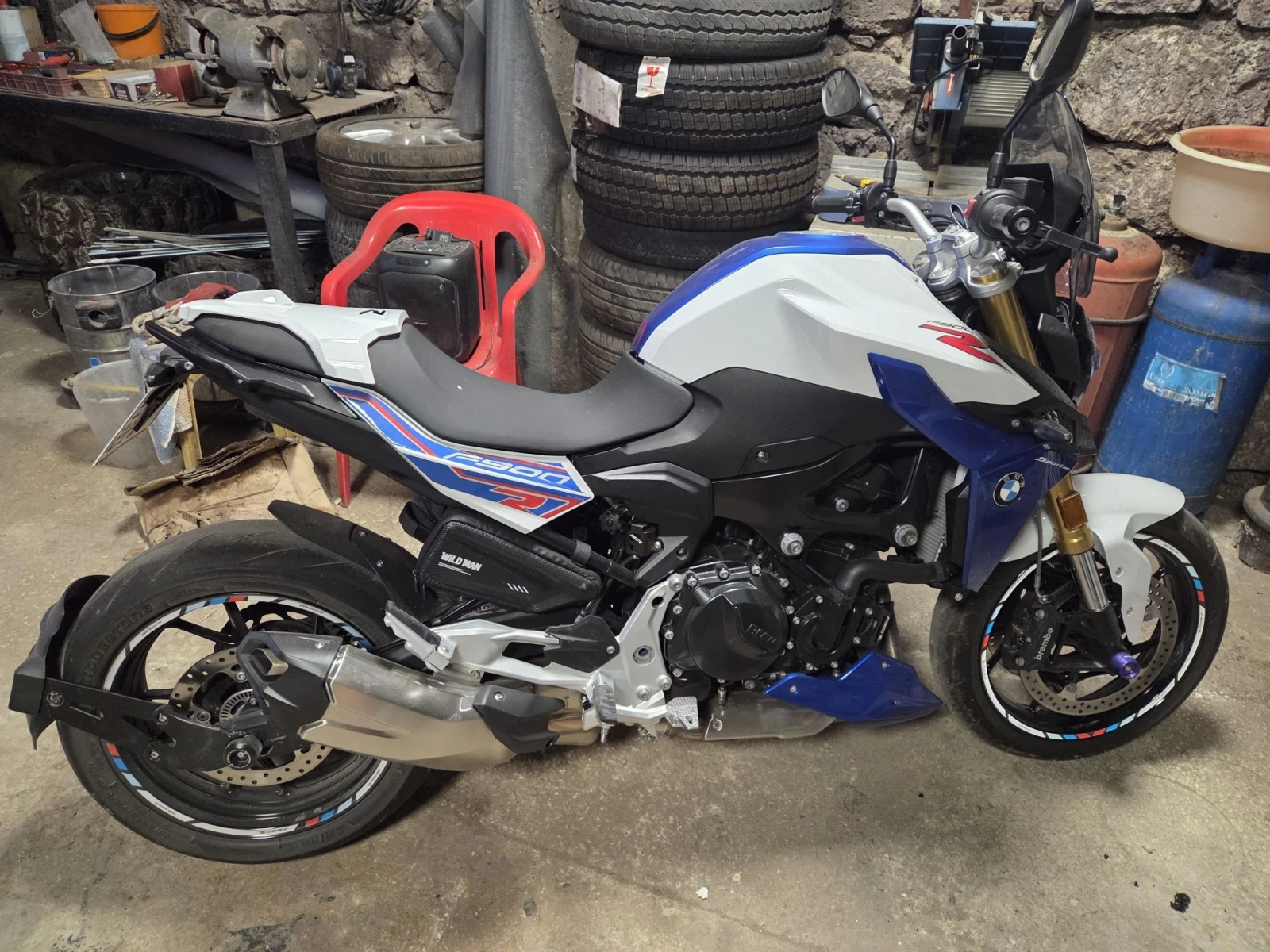 BMW F 900r