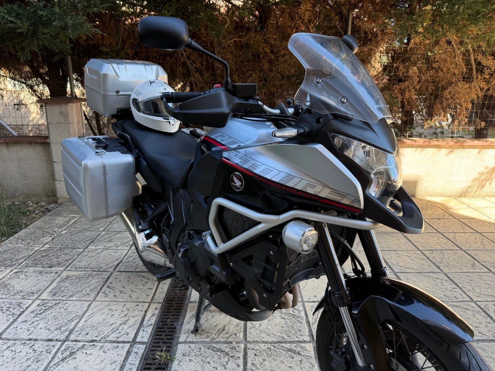 Honda Vfr Crosstourer 1200X DCT , снимка 6 - Мотоциклети и мототехника - 56346313