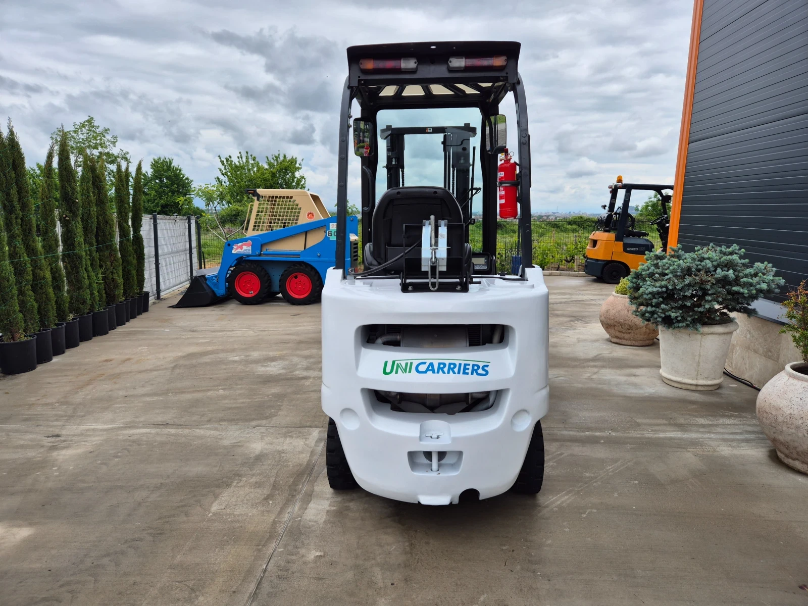  UniCarriers 2 /  /  /  /   ! | Mobile.bg   4