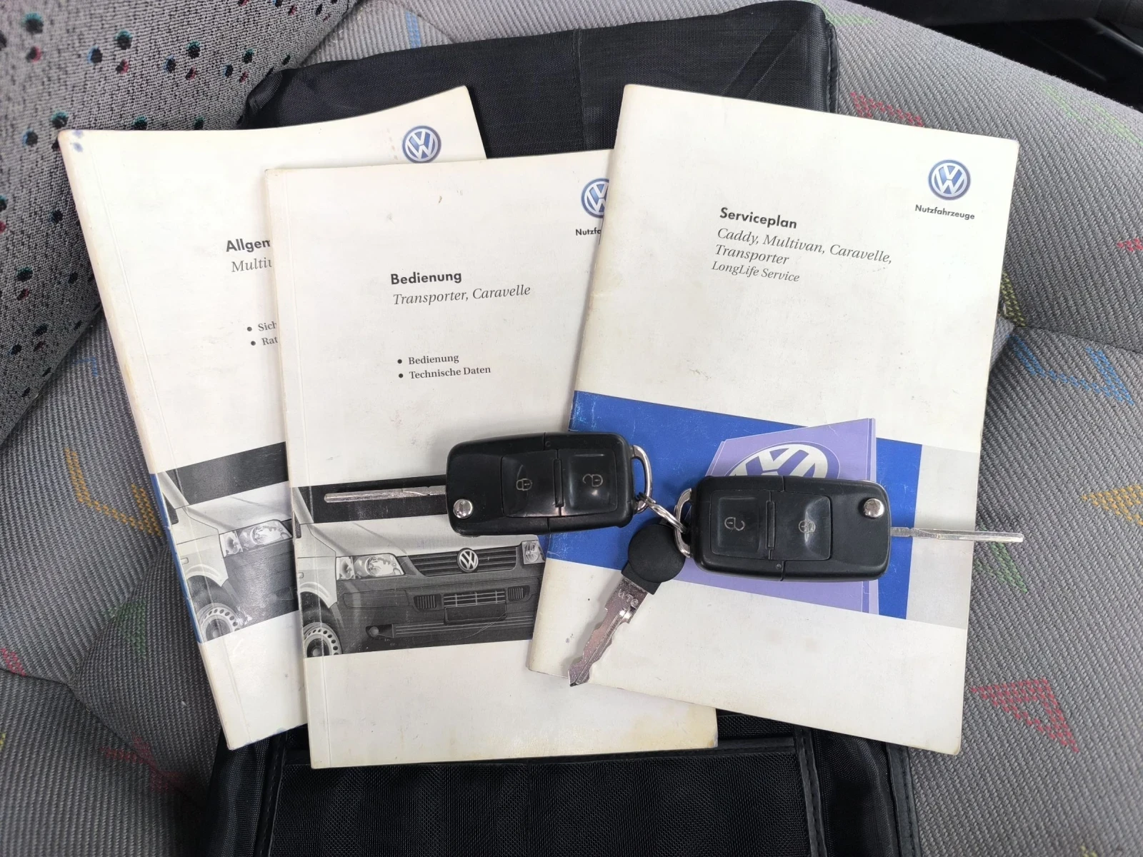 Кемпер VW T5, снимка 15 - Каравани и кемпери - 54924824