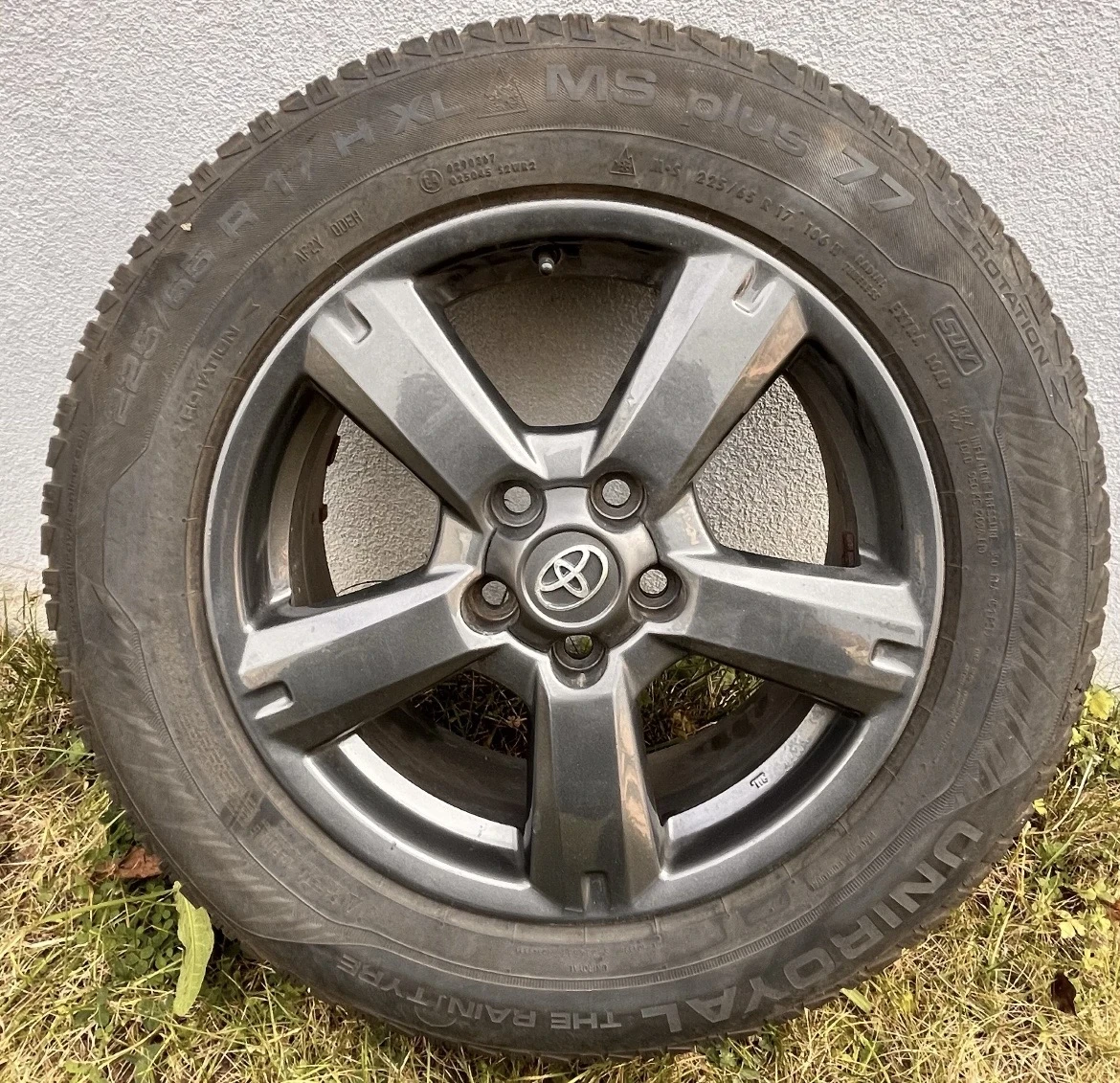 Гуми с джанти Uniroyal 225/65R17