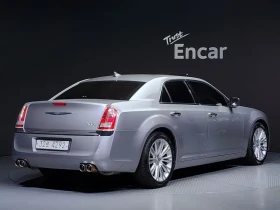 Chrysler 300c 3.6, снимка 2